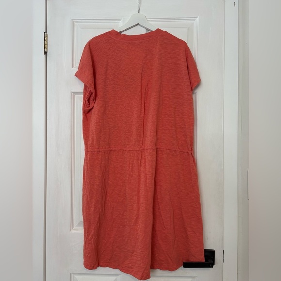 Mododoc Los Angeles V-Neck Tunic Dress - Picture 4 of 4